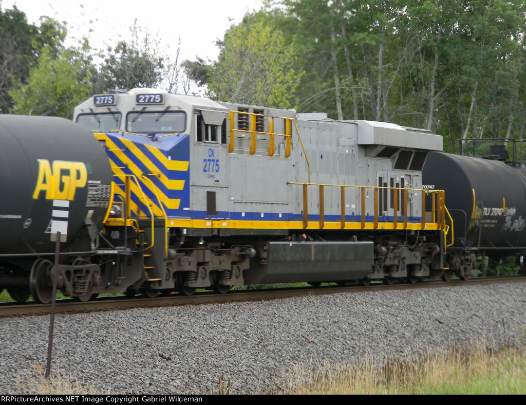 CN 2775 DPU Front 